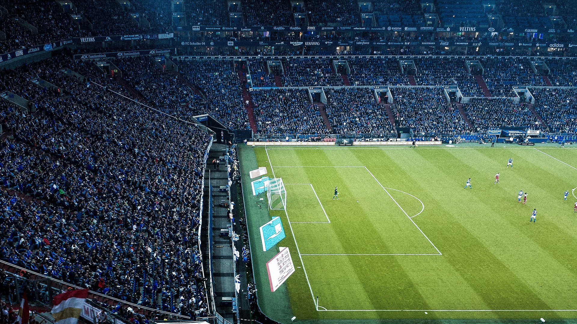 Jiu You-“逆转奇迹！湖人最后一分钟逆袭热火燃爆全场”，湖人最后一场常规赛